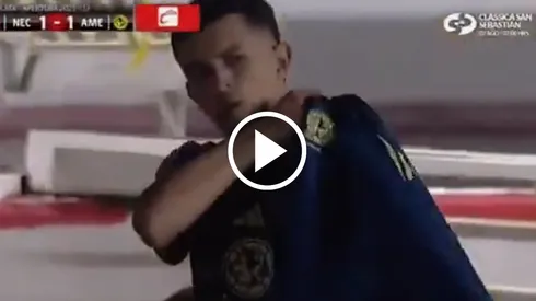 Fidalgo salió molesto tras el empate ante Necaxa.