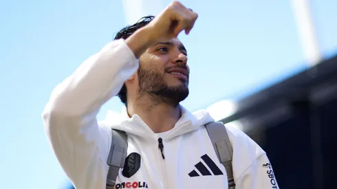 El récord de Luis Suárez en Premier League por el que va Raúl Jiménez