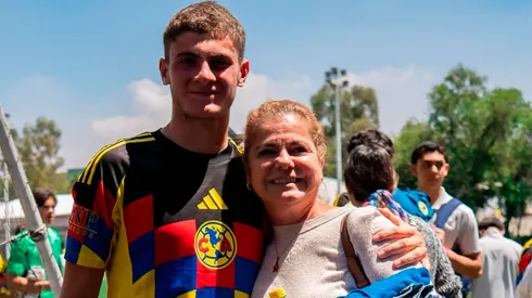 Así vive una madre que su hijo persiga sus sueños.