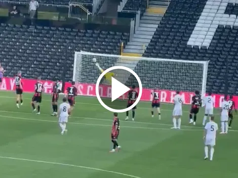 El otro ángulo del golazo de tiro libre de Raúl Jiménez