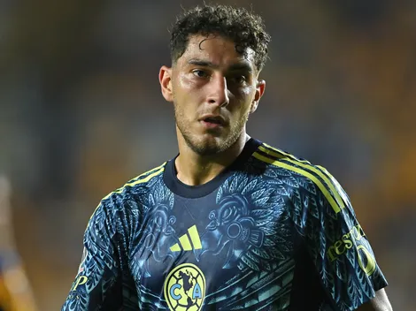 Sebastián Cáceres está en el centro de una de las grandes polémicas en Uruguay