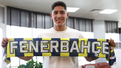 Edson Álvarez es anunciado como nuevo refuerzo del Fenerbahce