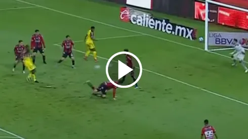 Saint-Maximin debuta con gol decisivo y América gana en Jalisco