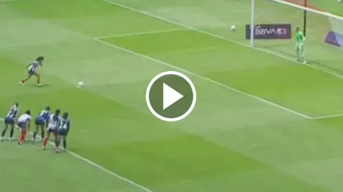 América Femenil celebró la atajada de Sandra Paños