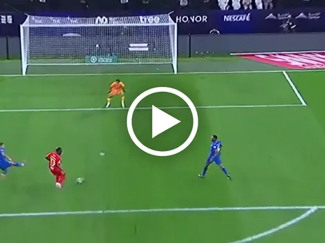 Julián Quiñones vuelve a marcar y hace un golazo ante Al-Hilal