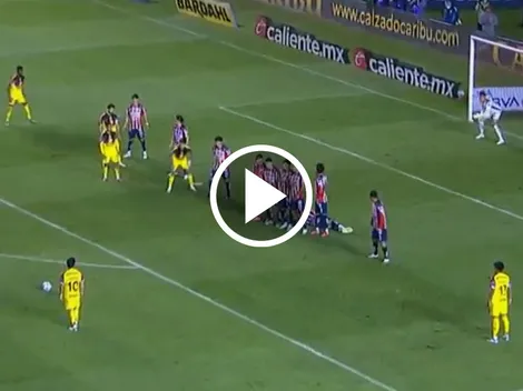 Alejandro Zendejas marcó de tiro libre, pero el gol llegó muy tarde