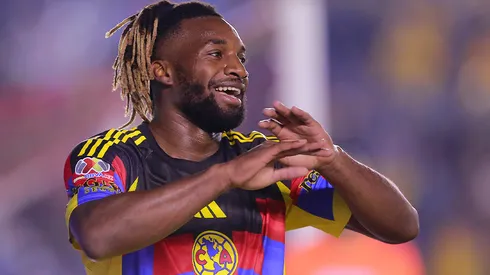 Allan Saint-Maximin se prepara para el Clásico Joven