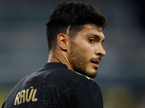 Raúl Jiménez podría recibir terrible noticia en clave Selección Mexicana