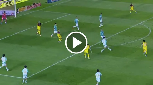 Alan Cervantes convirtió el tercero del América