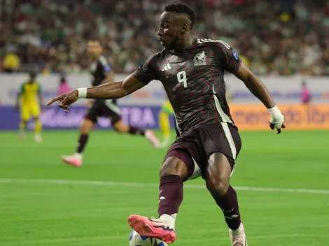 Javier Aguirre sorprende a todos con su confesión sobre Julián Quiñones