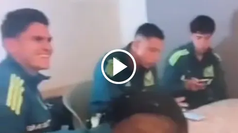 Julián Quiñones convivió con sus ex-compañeros nuevamente.