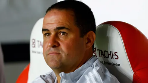 André Jardine dirigiendo un partido del Club América en la Liga MX.