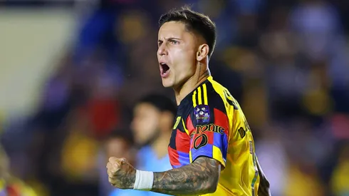Brian Rodríguez en un partido del Club América en la Liga MX.