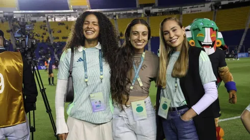 El duelo ante Nueva Zelanda tuvo invitadas de lujo