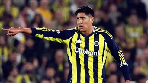 Edson Álvarez volvió a ser importante en la victoria de su equipo.