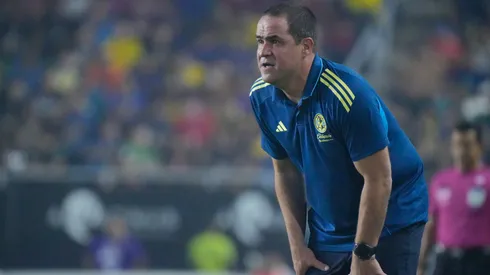 André Jardine en un partido del Club América en la Liga MX.