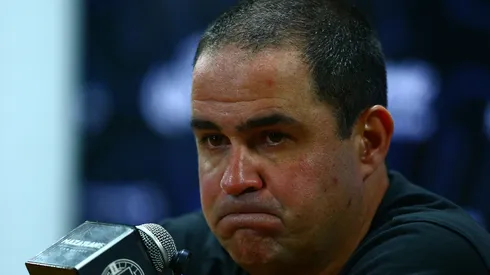 Jardine tuvo que ser claro con la situación de Henry.