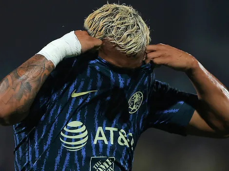 Salió por la puerta de atrás en América y ahora brilla en una liga exótica