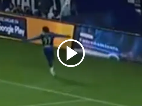 El gesto de Maximin con el americanismo tras asistir a Víctor Dávila