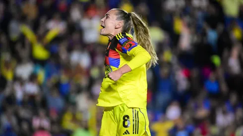 Ciudad de México, 16 de noviembre de 2025. Irene Guerrero en festejo de gol, durante el partido correspondiente a la vuelta de las Semifinales del torneo Apertura 2025 de la Liga BBVA MX Femenil, entre las Águilas del América y las Chivas Rayadas del Guadalajara, realizado en el estadio Ciudad de los Deportes. Foto: Imago7/ Alexis Chavez
