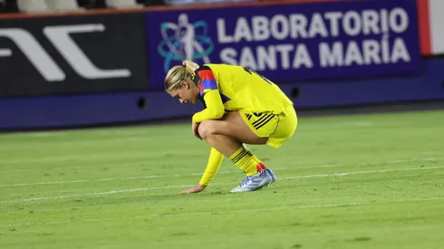 La futbolista rompió cientos de corazones con su acción de despedida