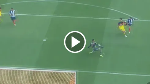 Malagón se vistió de héroe en el inicio del partido ante Monterrey