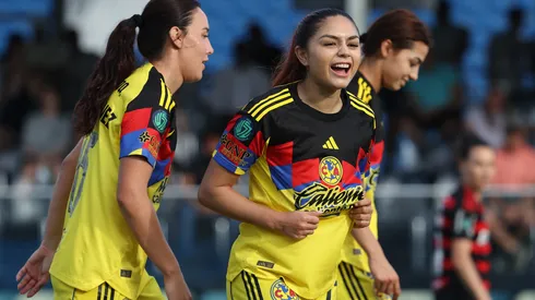 FORT LAUDERDALE, FLORIDA – DECEMBER 07: Jana Gutierrez #25 of America celebrates after scoring the team's first goal during the match between America and Flamengo as part of Day Three of the World Sevens Football at Beyond Bancard Field on December 07, 2025 in Fort Lauderdale, Florida. (Photo by Leonardo Fernandez/Getty Images for World Sevens Football)