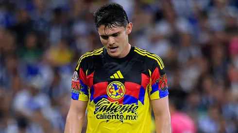 Israel Reyes no se olvidó del americanismo y mandó profundo mensaje.