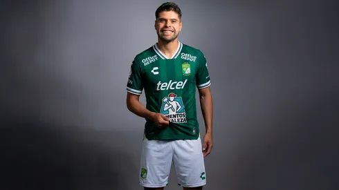 Así luciría Néstor Araujo con la camiseta del Club León.