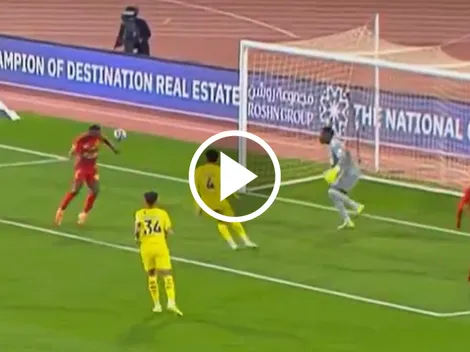 ¡Uno más! El nuevo golazo de Julián Quiñones en Arabia Saudita