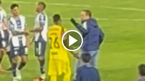 Jardine reclamó a Borja tras su accionar en el partido ante Pachuca.
