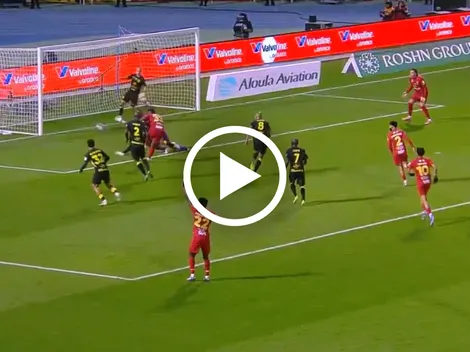 Quiñones marca doblete, da el triunfo a su equipo y pone en aprietos a Cristiano Ronaldo