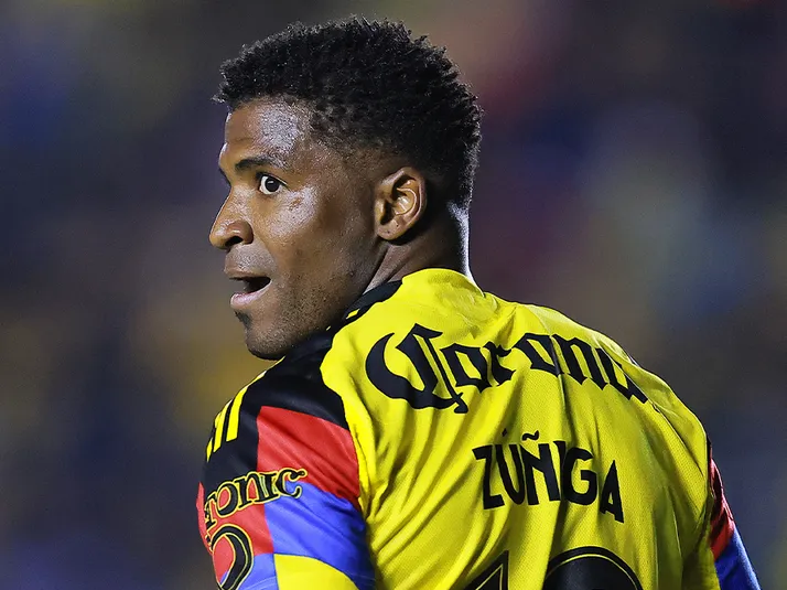 El inesperado club al que América habría ofrecido a José Zúñiga
