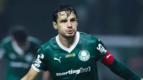 Raphael Veiga podría mantenerse en Palmeiras por esta razón.