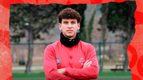 Lichnovsky se fue a Turquía.
