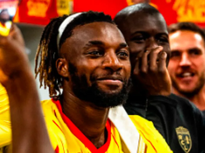 El mensaje de Saint-Maximin tras su gol en Francia: "La afición del Lens..."