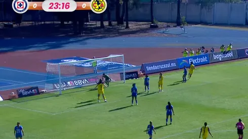 ¡Geyse Ferreira se perdió su primer gol!
