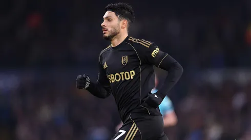 Raúl Jiménez sigue en gran nivel con el Fulham de Inglaterra.
