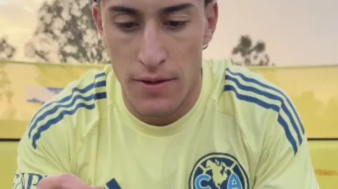 ¡No solo es un jugador de futbol!