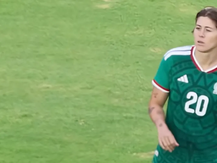 ¡Se rindieron ante ella! Nicolette Hernández fue ovacionada en el México vs. Brasil