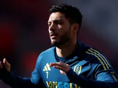 Raúl Jiménez tendría una irrechazable oferta