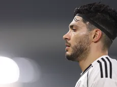 Raúl Jiménez y el mensaje con el que conmovió las redes tras la muerte de su padre