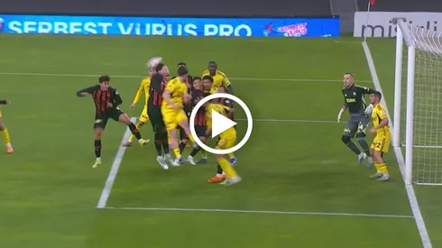 Igor Lichnovsky da importante asistencia y se estrena en el futbol de Turquía
