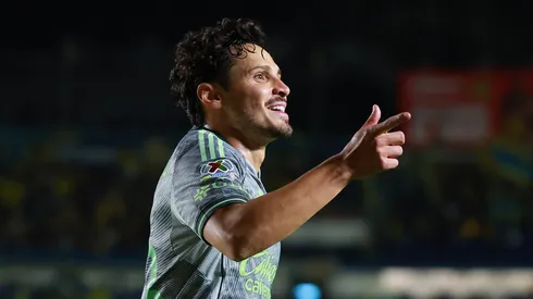 Raphael Veiga sorprende con sus increíbles características.