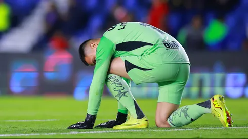 Luis Ángel Malagón estará fuera de las canchas por bastante tiempo.