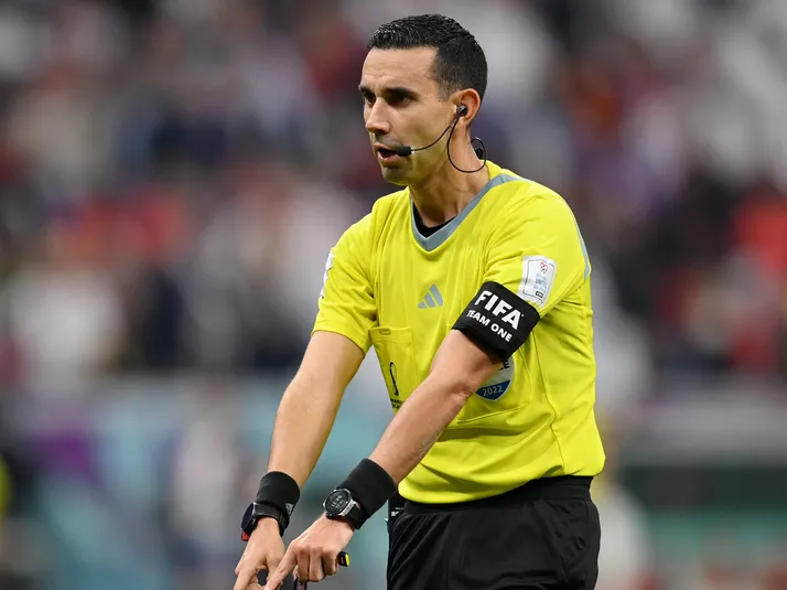 Confirmado polémico árbitro dirigirá el partido de Pumas vs Club América