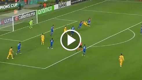 Rodrigo Aguirre se lució con un espectacular golazo