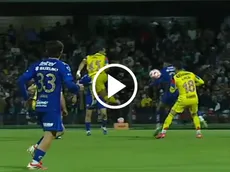 Todo América pidió penal, pero el VAR ni siquiera lo revisó