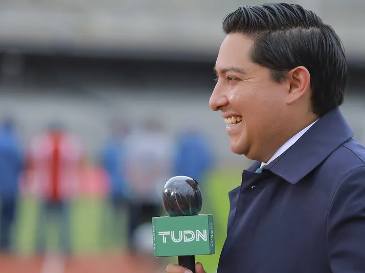 Julio Ibañez, periodista más cercano al Club América vive terrible situación y es arrestado