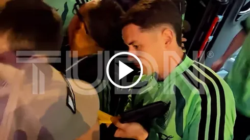 Fidalgo sorprendió a los fans con este brillante gesto.